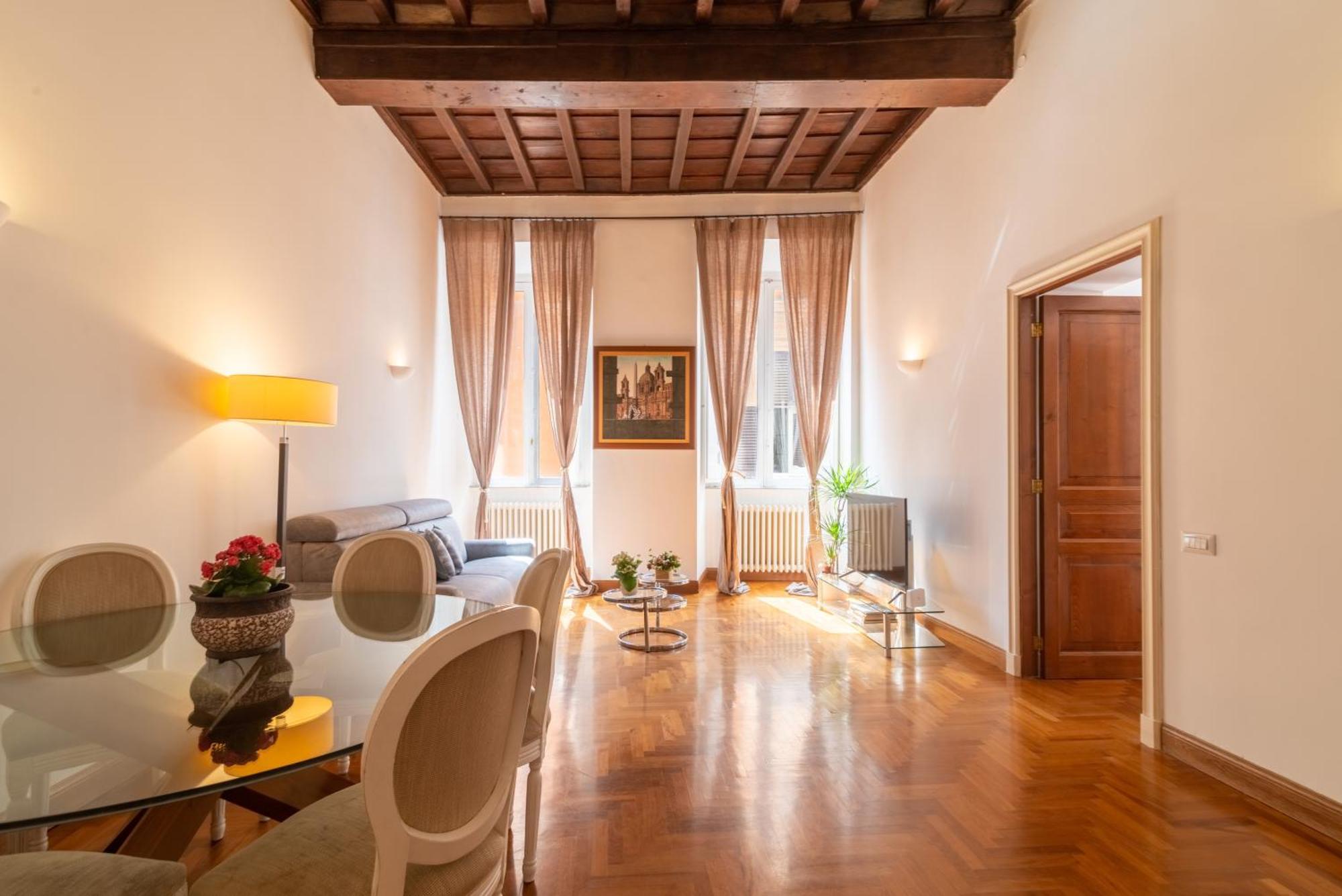 Apartment Casa Parlamento, Al Centro Di